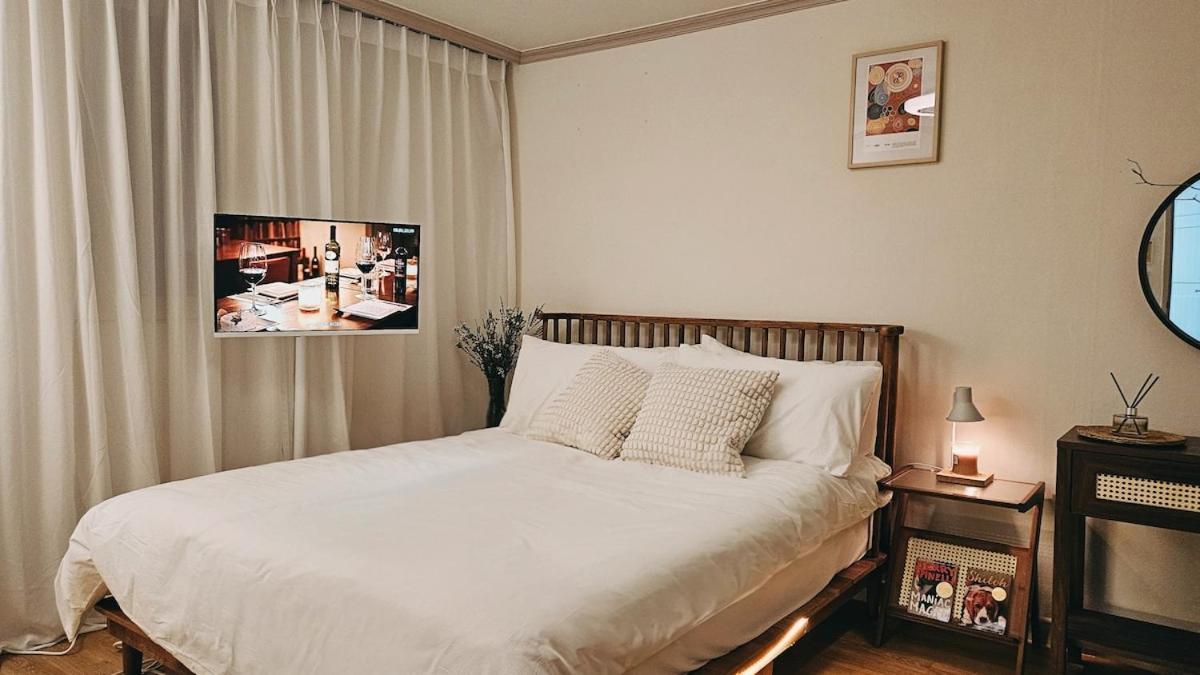 Apartment Room101 *